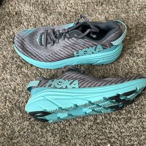 HOKA ONE ONE Women's Rincon Running Shoe, Charcoal Gray/Aqua Sky,